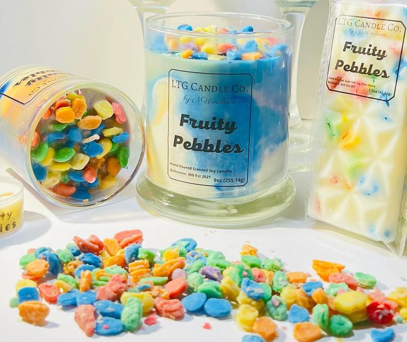 FRUITY PEBBLES Scented Candle - 100% Scented Soy Wax Candles, Cheerful Fruity Pebbles Aroma, Long Burn Time - Home Decor Candles Room Freshener