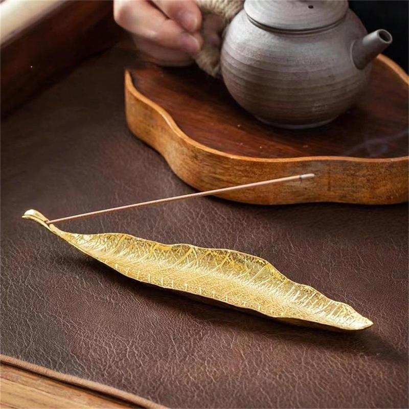 Leaf Shaped Incense Burner for Ramadan Decor, 1 Count Creative Leaf Design Incense Burner for Yoga Sleep, Home Decor Supplies, Summer Gifts