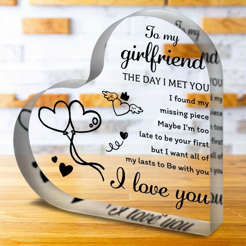 Acrylic Heart Shaped Ornament, 1 Count Letter Pattern Heart Shaped Clear Ornament, Desktop Decoration for Home Office, Gift for Girlfriend