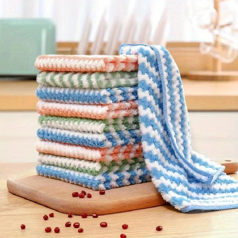 10pcs Random Color Coral Fleece Dishcloth, Wavy Pattern Absorbent Rags, Thickened Cleaning Rags For Kitchen