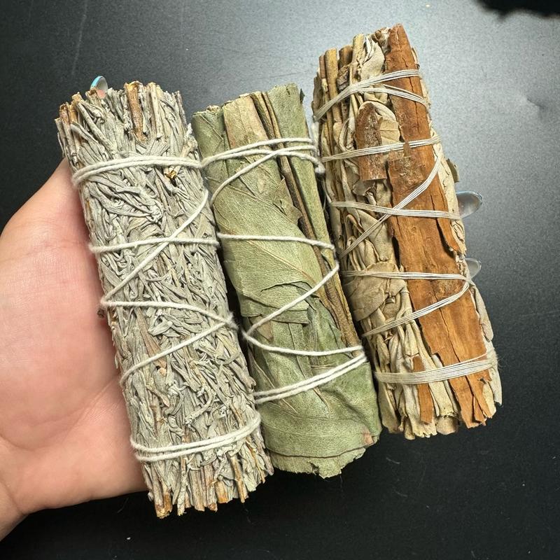 Sage Bundle - Smoke Cleansing Sage Bundle - 4 Inch Sage Bundle