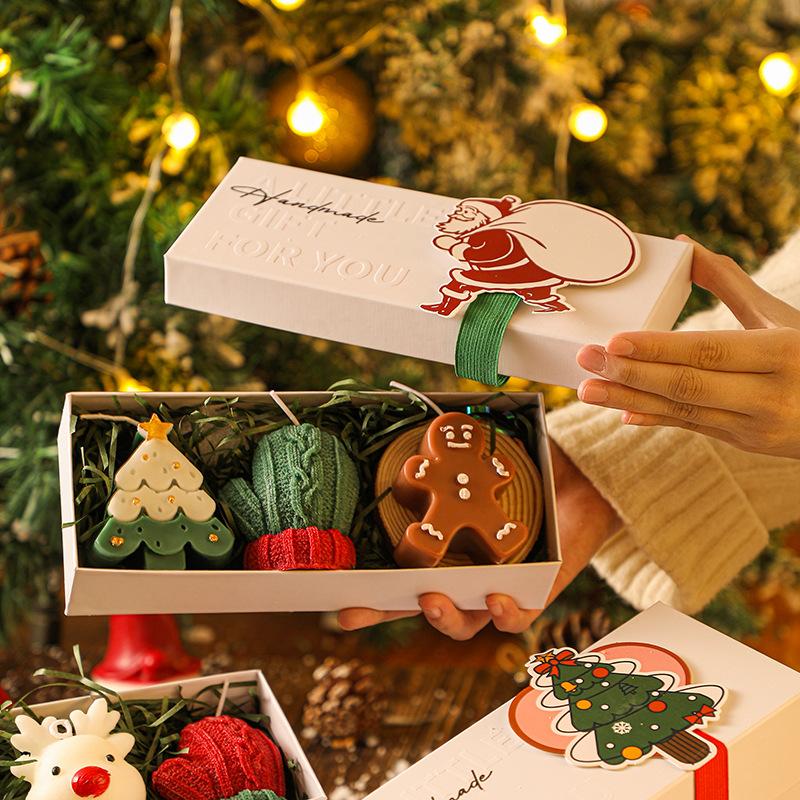 2024 Christmas Candle Gift Box Set Cartoon Gingerbread Man Christmas Tree Deer Shape Aromatherapy Candle Set Souvenir