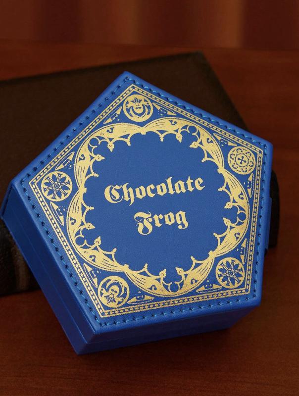 The Chocolate Frog Geometric Shaped Jewelry Storage Box With Letter Print