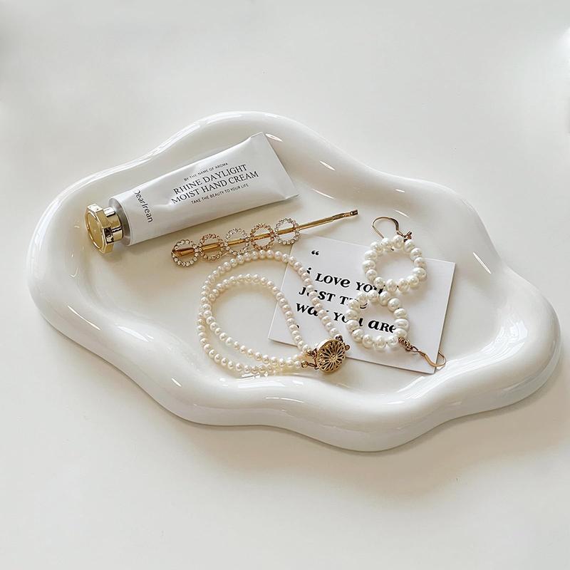 Unique Cloud Shaped Jewelry Dish Tray, 1 Count Ceramic Ring Storage Holder, Jewelry Storage Tray for Home Bedroom without Jewelry, Gifts for Girlfriend, Desk Accessories, Birthday Gifts