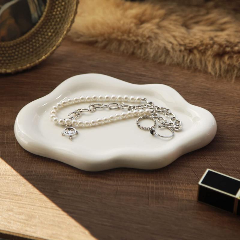 Unique Cloud Shaped Jewelry Dish Tray, 1 Count Ceramic Ring Storage Holder, Jewelry Storage Tray for Home Bedroom without Jewelry, Gifts for Girlfriend, Desk Accessories, Birthday Gifts