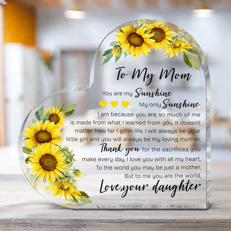 Sunflower Pattern Acrylic Heart Shaped Ornament, 1 Count Creative Inspirational Gift for Mom, Commemorative Decorative Gift for Home Office Desk