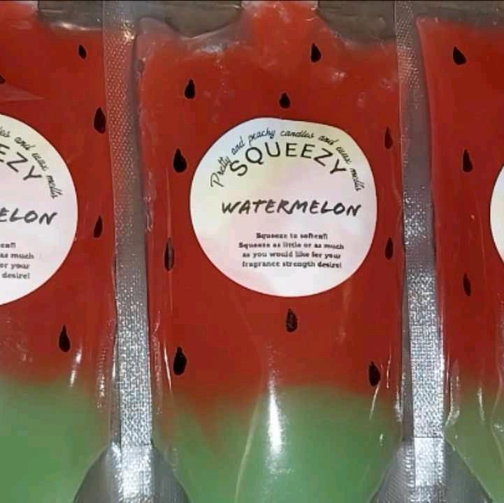 Squeezys (squeezable wax melts)