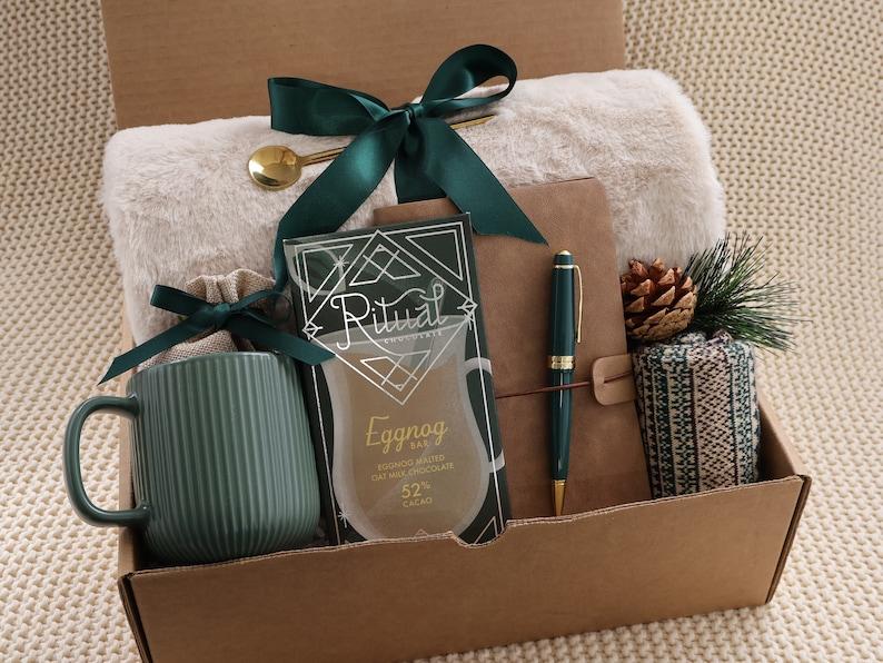 Christmas Gift Basket For Women, Holiday Cozy Care Package For Friend, Hygge Gift Box Set, Unique Christmas Gifts For Her Comfort,Christmas Gift Ideas