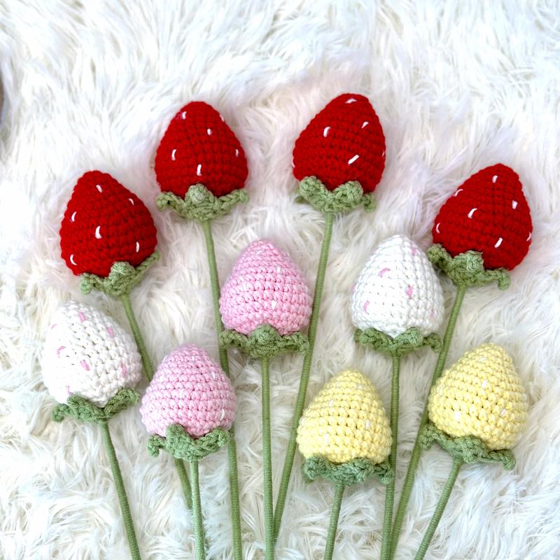 Crocheted strawberry,10pcs Artificial Fiber strawberry Flower without vase, wedding, birthday, party decoration, can be given to couples, friends